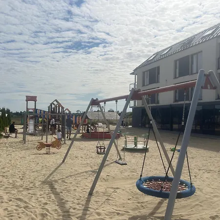 公寓 Niebieski Centrum W Budynku Z Restauracja 萨比诺瓦