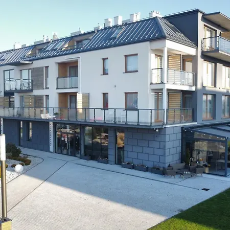 Lägenhet Niebieski Centrum W Budynku Z Restauracja, Basen Zewnetrzny, Parking W Cenie Sarbinowo