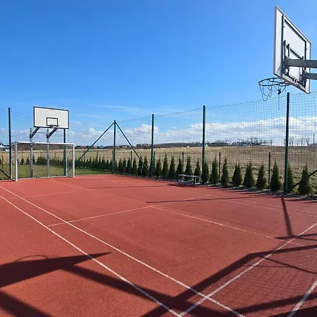 Niebieski Centrum W Budynku Z Restauracja, Basen Zewnetrzny, Parking W Cenie Lägenhet *