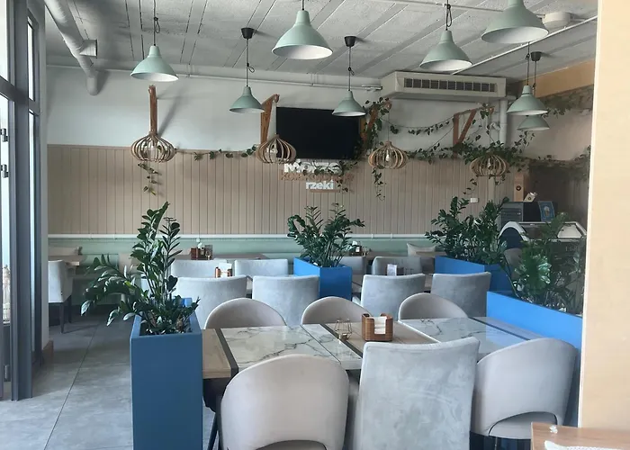 Apartment Niebieski Centrum W Budynku Z Restauracja